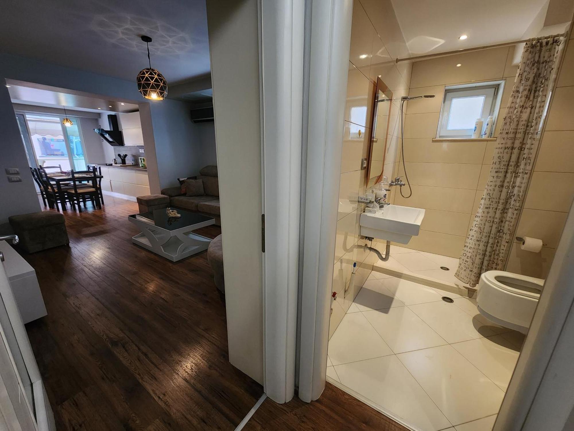 Sweet Luxury Apartment Tirana